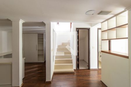 Casa de condomínio para alugar com 190m², 3 quartos e 3 vagasSala 2