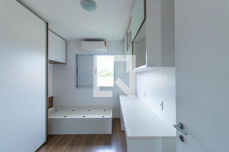 Casa de condomínio para alugar com 190m², 3 quartos e 3 vagasQuarto 2