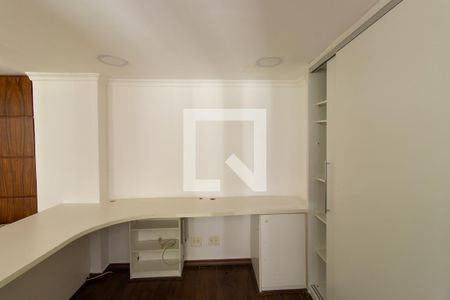 Casa de condomínio para alugar com 190m², 3 quartos e 3 vagasSala 2