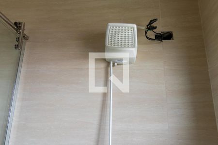 Casa de condomínio para alugar com 190m², 3 quartos e 3 vagasBanheiro da Suíte