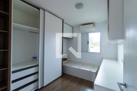 Casa de condomínio para alugar com 190m², 3 quartos e 3 vagasQuarto 2