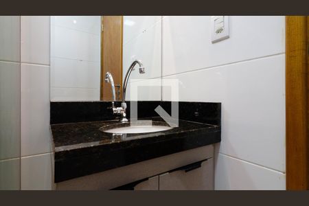 Apartamento para alugar com 37m², 2 quartos e sem vaga Apartamento para alugar com 37m², 2 quartos e sem vagaBanheiro