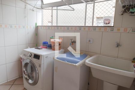 Apartamento para alugar com 148m², 3 quartos e 2 vagasÁrea de Serviço