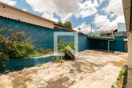 Casa à venda com 360m², 4 quartos e 6 vagas Casa à venda com 360m², 4 quartos e 6 vagasÁrea Externa