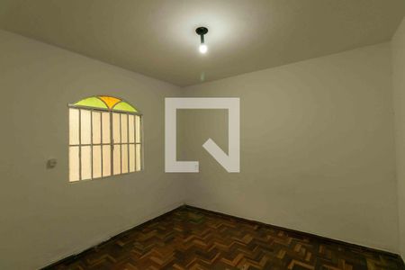 Casa à venda com 360m², 4 quartos e 6 vagas Casa à venda com 360m², 4 quartos e 6 vagasQuarto 3 Suíte