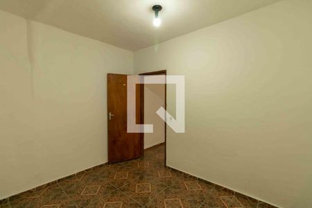 Casa à venda com 360m², 4 quartos e 6 vagas Casa à venda com 360m², 4 quartos e 6 vagasQuarto 4