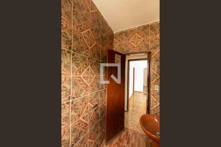 Casa à venda com 360m², 4 quartos e 6 vagas Casa à venda com 360m², 4 quartos e 6 vagasBanheiro da Suíte