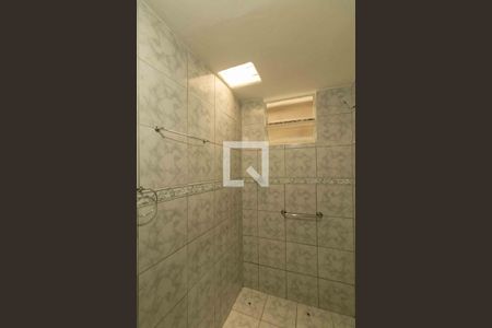 Casa à venda com 360m², 4 quartos e 6 vagas Casa à venda com 360m², 4 quartos e 6 vagasBanheiro Social