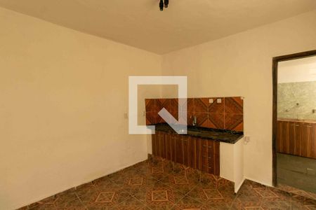 Casa à venda com 360m², 4 quartos e 6 vagas Casa à venda com 360m², 4 quartos e 6 vagasCozinha