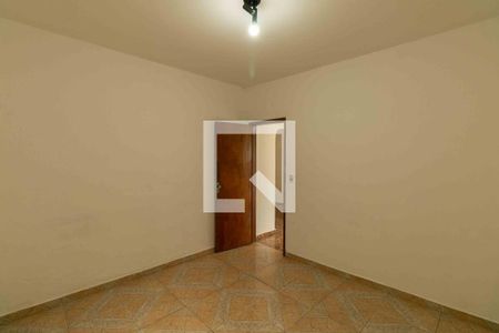 Casa à venda com 360m², 4 quartos e 6 vagas Casa à venda com 360m², 4 quartos e 6 vagasQuarto 2