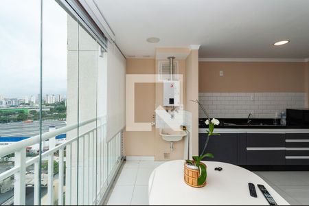 Varanda de apartamento à venda com 2 quartos, 46m² em Parque Industrial Tomas Edson, São Paulo