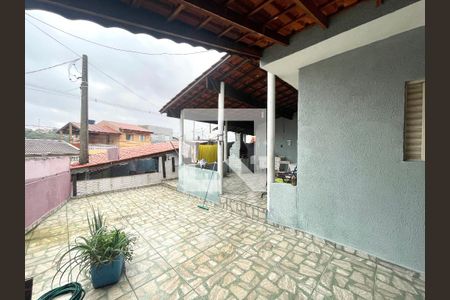 Casa à venda com 211m², 4 quartos e 3 vagas Casa à venda com 211m², 4 quartos e 3 vagasGaragem/Quintal