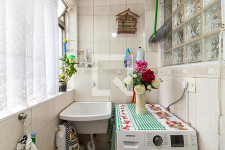 Apartamento à venda com 62m², 2 quartos e 1 vagaÁrea de Serviço