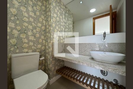 Apartamento para alugar com 156m², 4 quartos e 3 vagas Apartamento para alugar com 156m², 4 quartos e 3 vagasLavabo