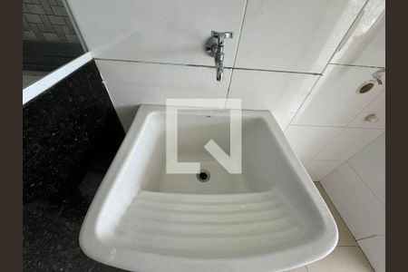 Apartamento para alugar com 156m², 4 quartos e 3 vagas Apartamento para alugar com 156m², 4 quartos e 3 vagasCozinha e Área de Serviço