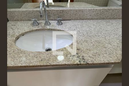 Apartamento para alugar com 156m², 4 quartos e 3 vagas Apartamento para alugar com 156m², 4 quartos e 3 vagasSuíte 4 - Banheiro