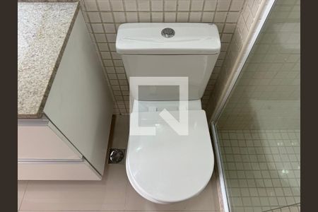 Apartamento para alugar com 156m², 4 quartos e 3 vagas Apartamento para alugar com 156m², 4 quartos e 3 vagasBanheiro Suítes Canadenses