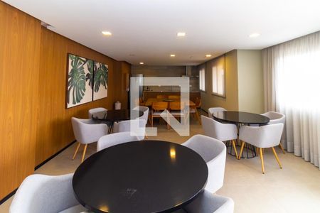 Apartamento para alugar com 43m², 2 quartos e sem vagaÁrea comum - Salão de festas