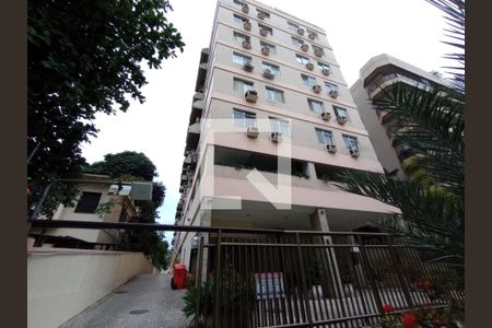 Apartamento para alugar com 71m², 2 quartos e 1 vaga Apartamento para alugar com 71m², 2 quartos e 1 vagaFachada