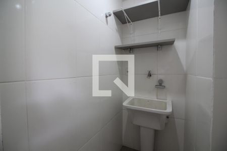 Apartamento para alugar com 71m², 2 quartos e 1 vagaÁrea de Serviço