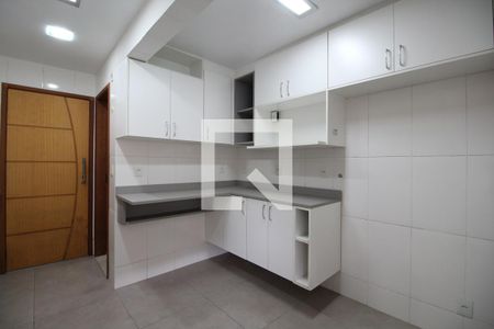 Apartamento para alugar com 71m², 2 quartos e 1 vagaCozinha