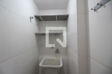 Apartamento para alugar com 71m², 2 quartos e 1 vagaÁrea de Serviço