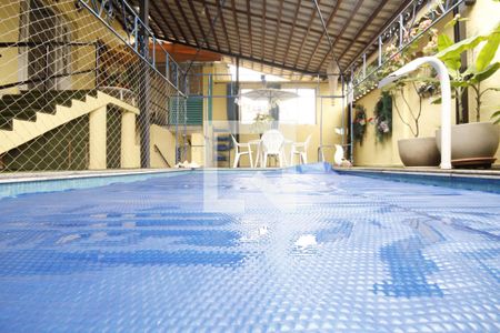 Casa à venda com 570m², 8 quartos e 2 vagasPiscina