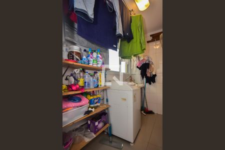 Apartamento à venda com 96m², 2 quartos e 2 vagas Apartamento à venda com 96m², 2 quartos e 2 vagasÁrea de Serviço