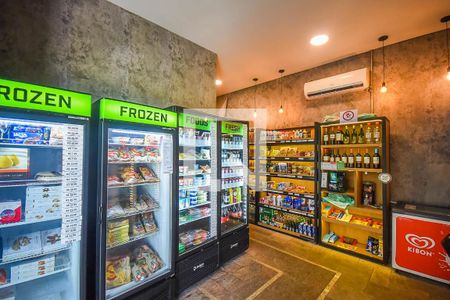 Apartamento à venda com 96m², 2 quartos e 2 vagas Apartamento à venda com 96m², 2 quartos e 2 vagasMercadinho