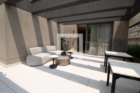 Studio à venda com 28m², 1 quarto e sem vagaÁrea comum - Salão de festas