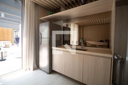 Studio à venda com 28m², 1 quarto e sem vagaÁrea comum - Salão de festas