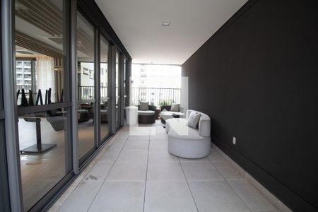 Studio à venda com 28m², 1 quarto e sem vagaÁrea comum - Salão de festas