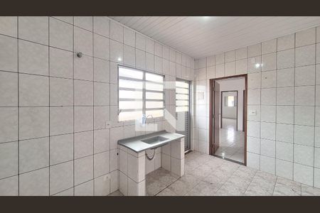 Casa à venda com 300m², 2 quartos e sem vaga Casa à venda com 300m², 2 quartos e sem vagaCozinha