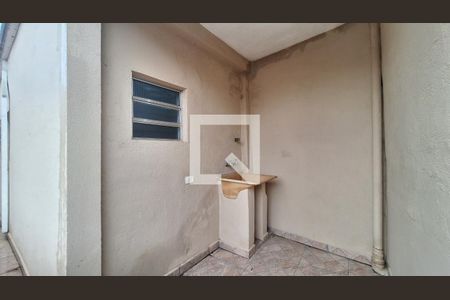 Casa à venda com 300m², 2 quartos e sem vaga Casa à venda com 300m², 2 quartos e sem vagaÁrea de Serviço