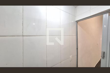 Casa à venda com 300m², 2 quartos e sem vaga Casa à venda com 300m², 2 quartos e sem vagaBanheiro 2 Garagem