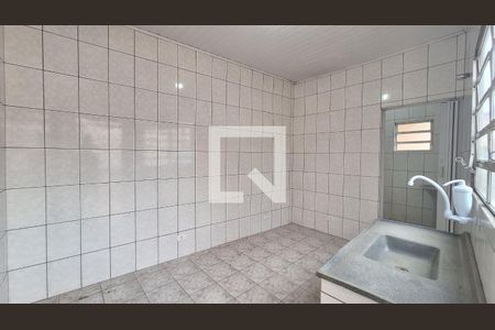 Casa à venda com 300m², 2 quartos e sem vaga Casa à venda com 300m², 2 quartos e sem vagaCozinha