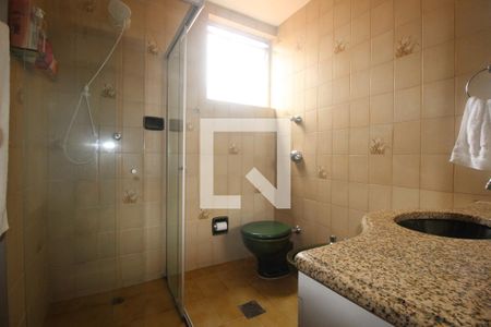 Apartamento à venda com 145m², 4 quartos e 2 vagasBanheiro 