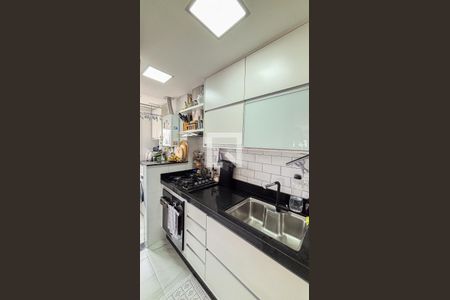 Apartamento à venda com 56m², 2 quartos e 2 vagasCozinha