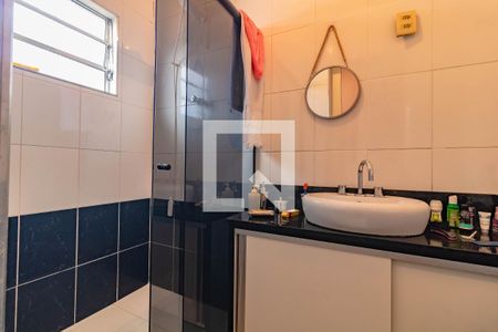 Casa à venda com 250m², 2 quartos e sem vagaBanheiro 1 Casa 2