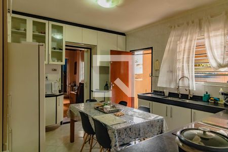 Casa à venda com 250m², 2 quartos e sem vagaCozinha Casa 2