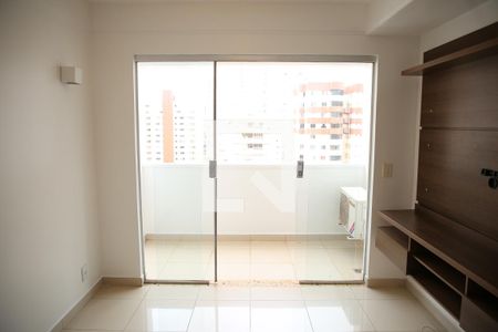 Sala de apartamento para alugar com 2 quartos, 90m² em Setor Bueno, Goiânia