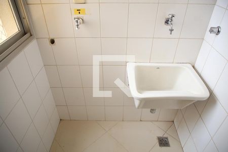 Apartamento para alugar com 90m², 2 quartos e 1 vagaÁrea de Serviço