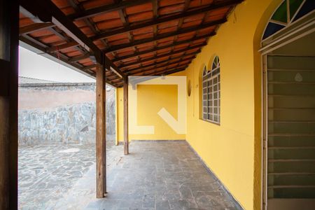 Varanda da Sala de casa à venda com 2 quartos, 90m² em Santa Rosa, Belo Horizonte