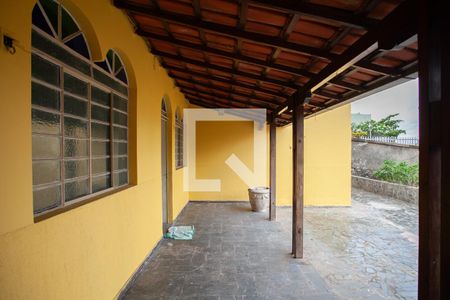Varanda da Sala de casa à venda com 2 quartos, 90m² em Santa Rosa, Belo Horizonte