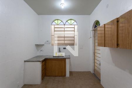 Casa à venda com 90m², 2 quartos e 2 vagas Casa à venda com 90m², 2 quartos e 2 vagasCozinha