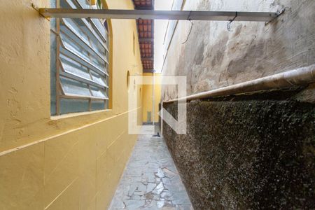 Casa à venda com 90m², 2 quartos e 2 vagas Casa à venda com 90m², 2 quartos e 2 vagasCorredor