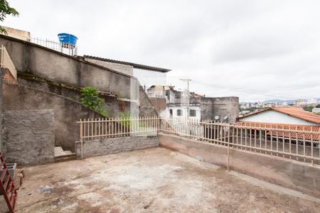 Casa à venda com 90m², 2 quartos e 2 vagas Casa à venda com 90m², 2 quartos e 2 vagasOutros