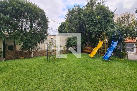 Casa de condomínio à venda com 220m², 3 quartos e 2 vagasÁrea comum - Playground