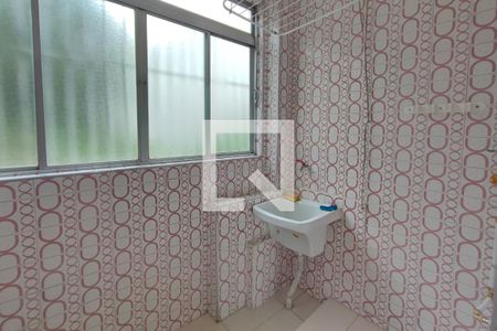 Apartamento para alugar com 77m², 3 quartos e 1 vagaÁrea de Serviço