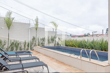 Apartamento para alugar com 44m², 2 quartos e sem vaga Apartamento para alugar com 44m², 2 quartos e sem vagaÁrea comum - Piscina